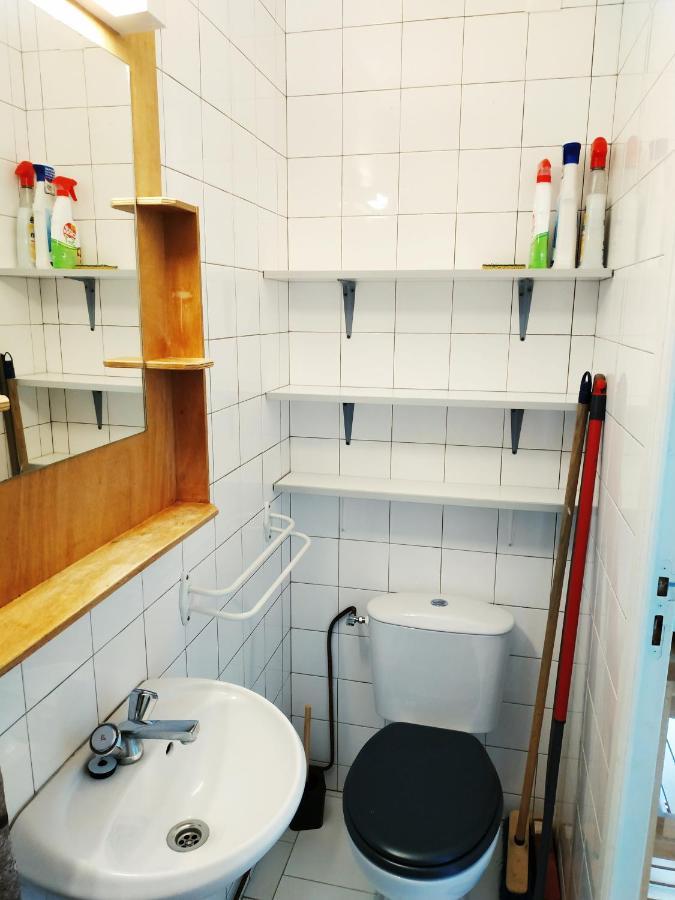 Chez Leslie Et Vincent : Logements Climatises Avec Parking Privatif แปร์ปินญอง ภายนอก รูปภาพ