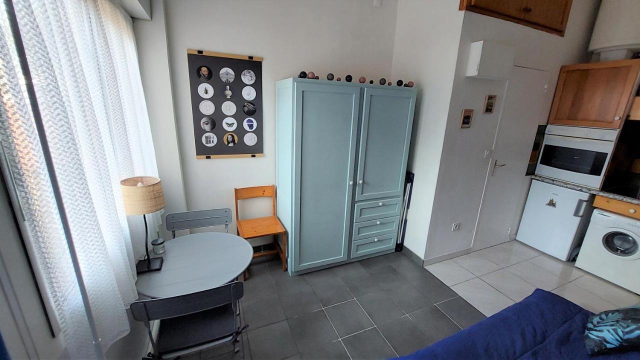 Chez Leslie Et Vincent : Logements Climatises Avec Parking Privatif แปร์ปินญอง ภายนอก รูปภาพ